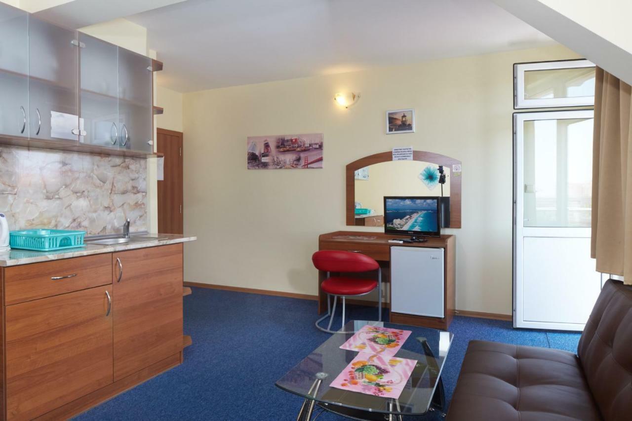 Guest House Plechkarovi ラヴダ エクステリア 写真